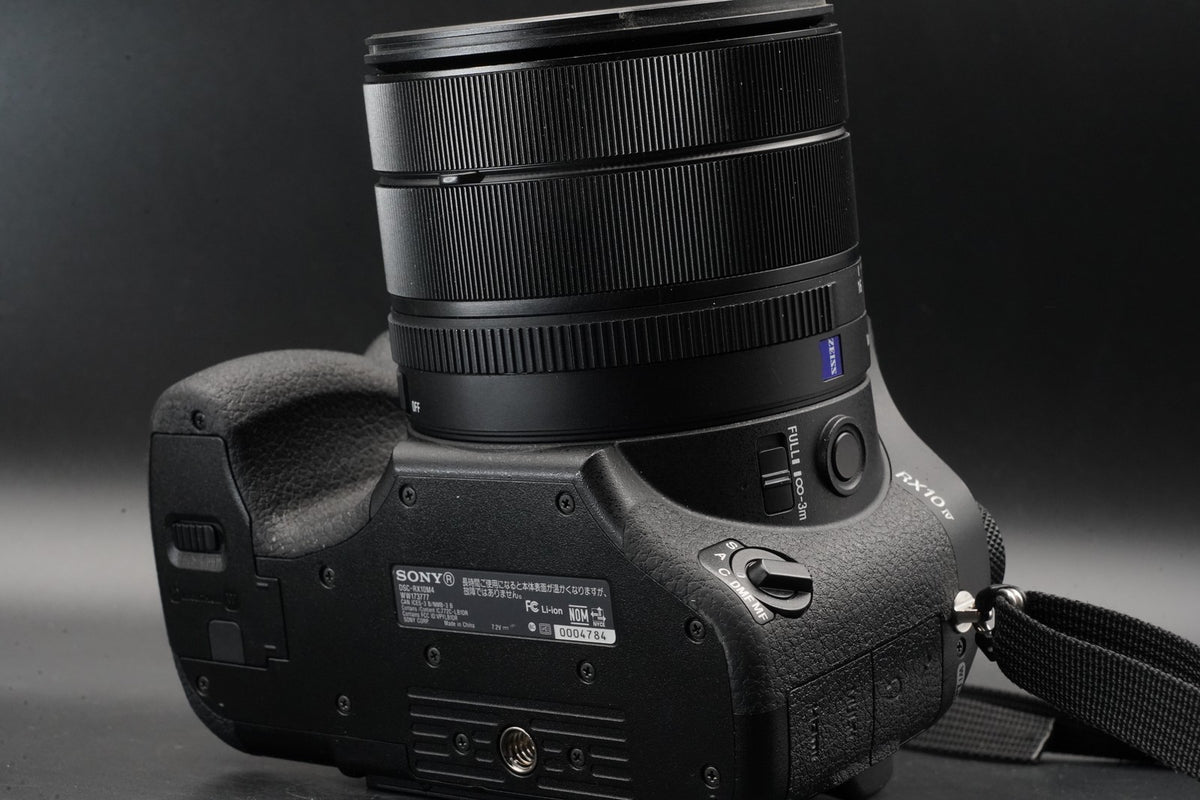 Sony Cyber-Shot RX10 IV 20.1MP Digital Camera DSC-RX10M4 US STOCK #11083