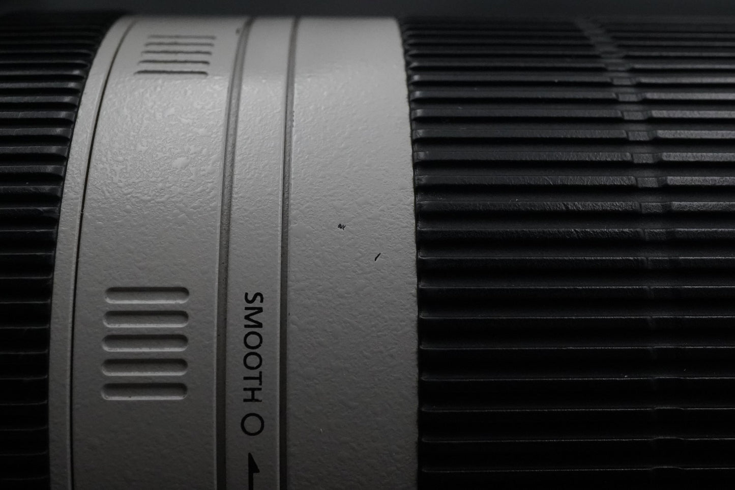 Canon EF 100-400mm f/4.5-5.6 L IS II USM AF Zoom Lens US Duty Paid 10855