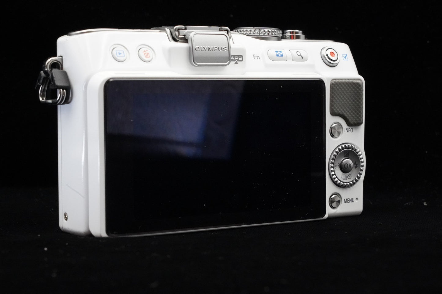 [US Duty Paid] Olympus PEN Lite E-PL3 White 12.3 MP Body Only From US🇺🇸 9449