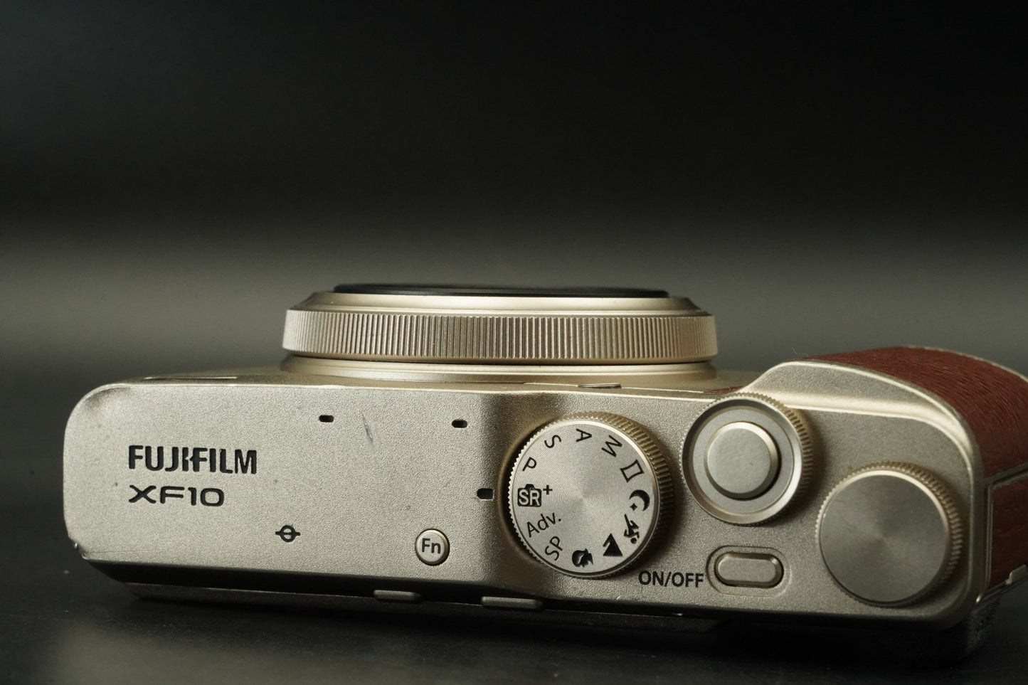 Fujifilm Fuji XF10 Compact Digital Camera Champagne Gold #11779