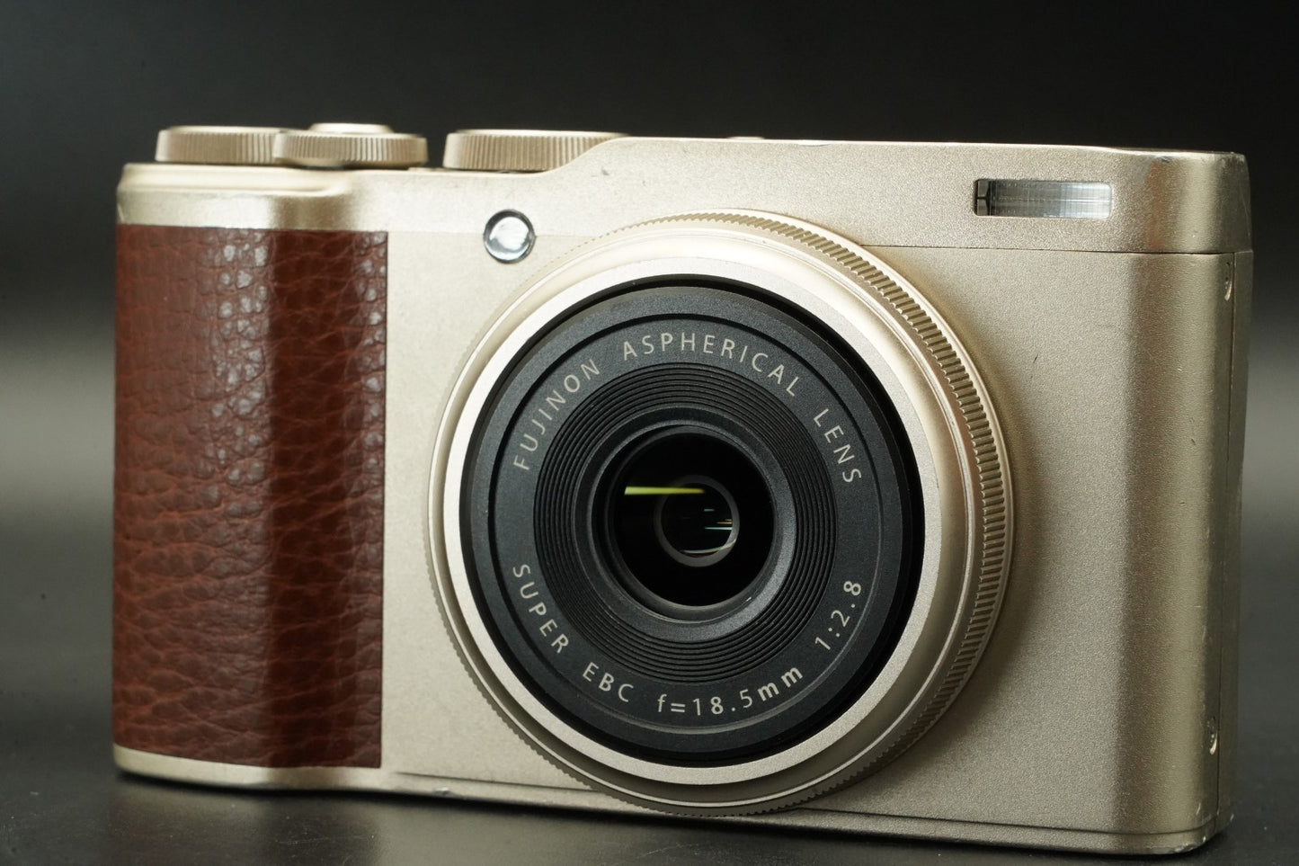 Fujifilm Fuji XF10 Compact Digital Camera Champagne Gold #11779