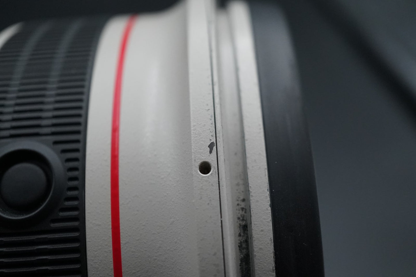 Canon EF 300mm F/2.8 L IS USM Lens w/ BOX US STOCK #11136