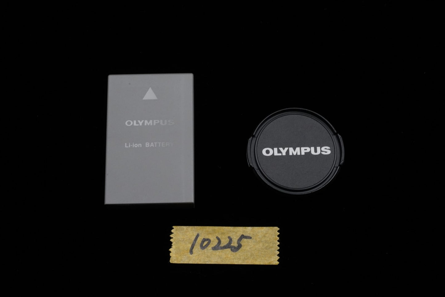 Olympus Pen Lite E-PL6 16.0MP Body White with Lens US Duty Paid 10225