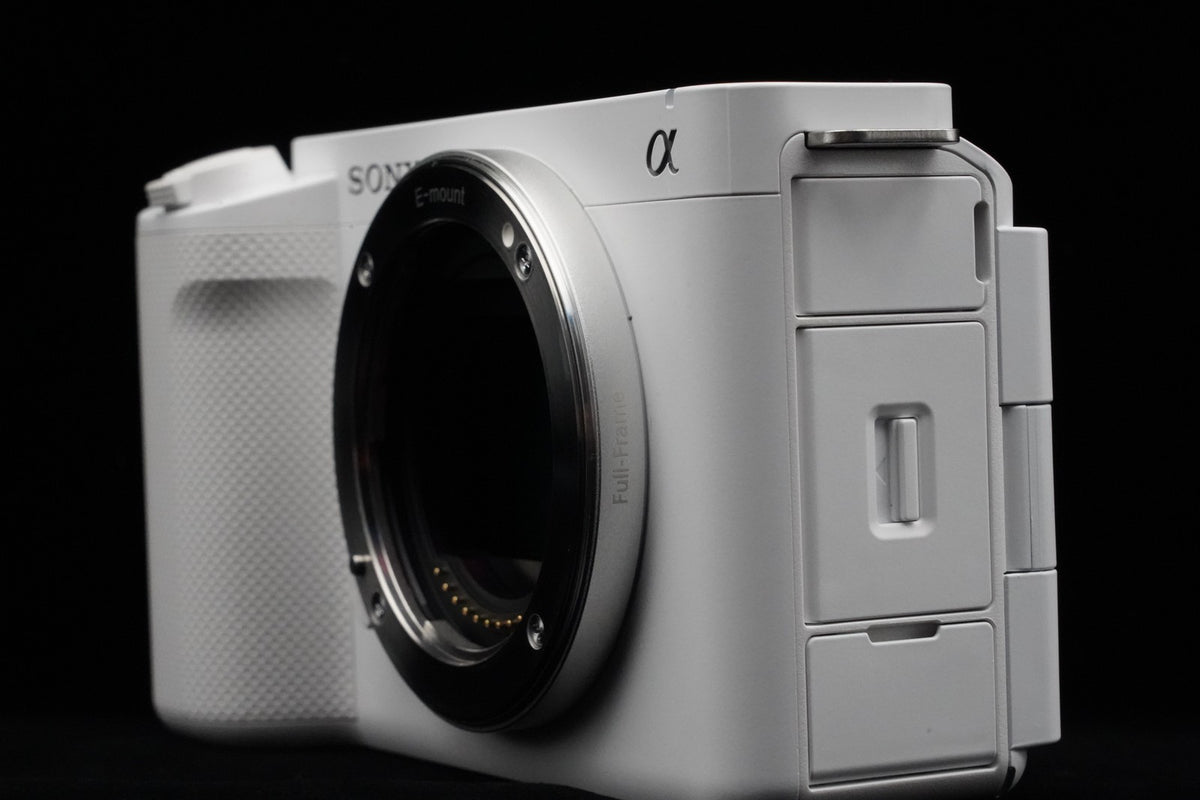 Sony Alpha ZV-E1 4K UHD Mirrorless Camera English White US STOCK #10103