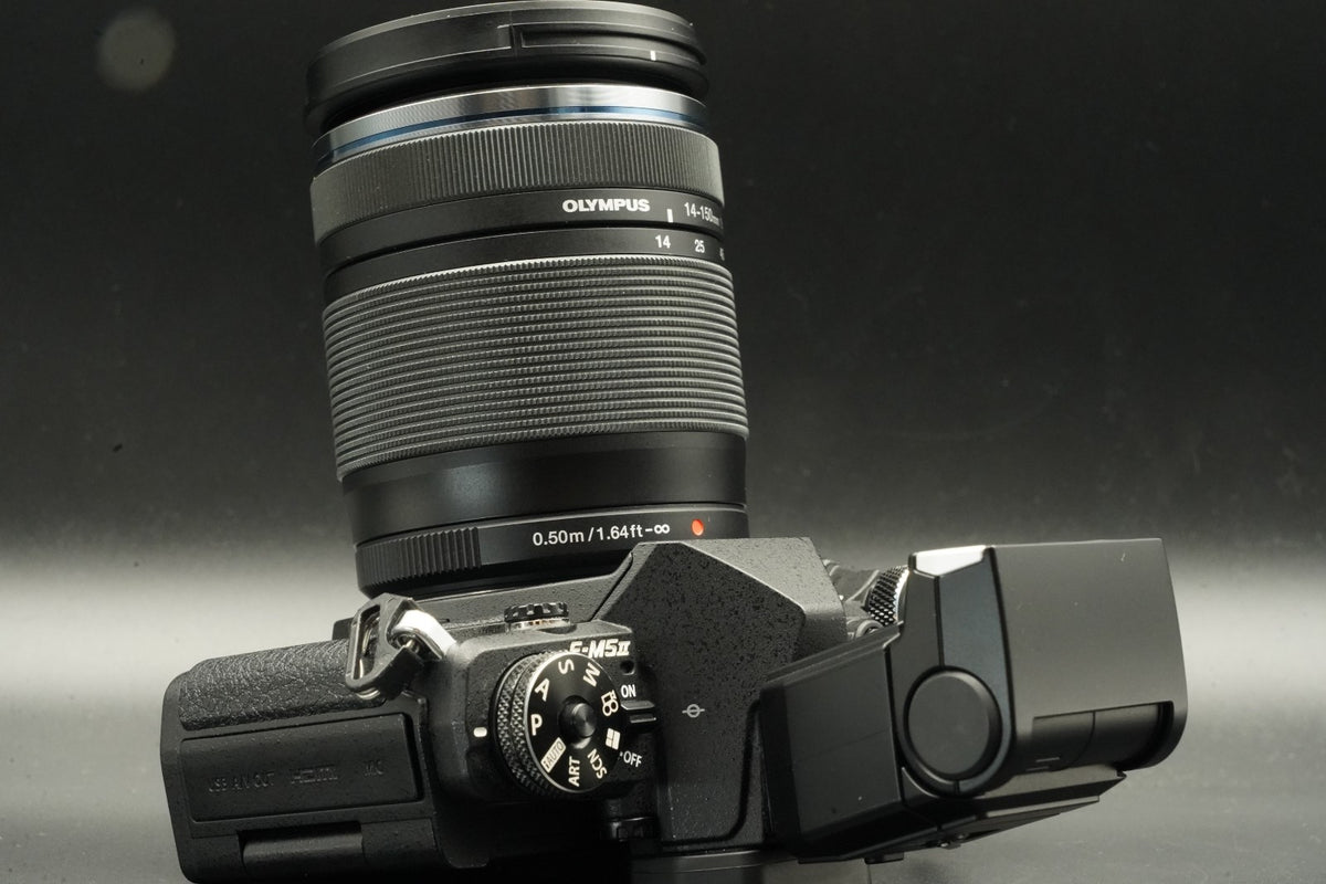 Olympus OM-D E-M5 Mark II w/ M.ZUIKO 14-150 Lens Black -19392 cuts- #11473