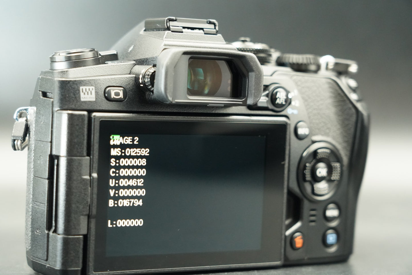 12592 cuts! Olympus OM-D E-M1 Mark II Digital Camera Black Body 11673