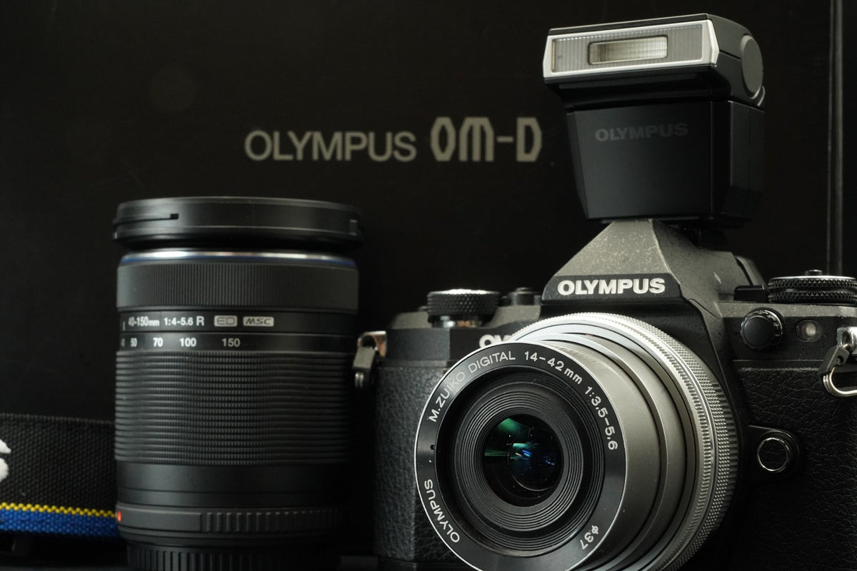Olympus OM-D E-M5 Mark II w/ 14-42mm + 40-150mm Lens Black -16703 cuts- #12072