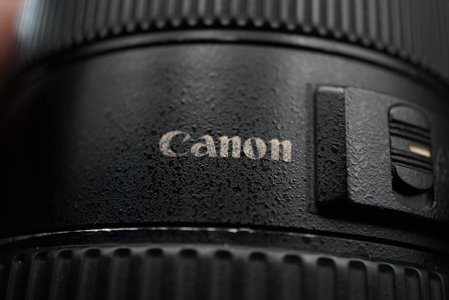 Canon EF 24-70mm f/2.8 L USM AF Telephoto Zoom Lens Used US Duty Paid 11209
