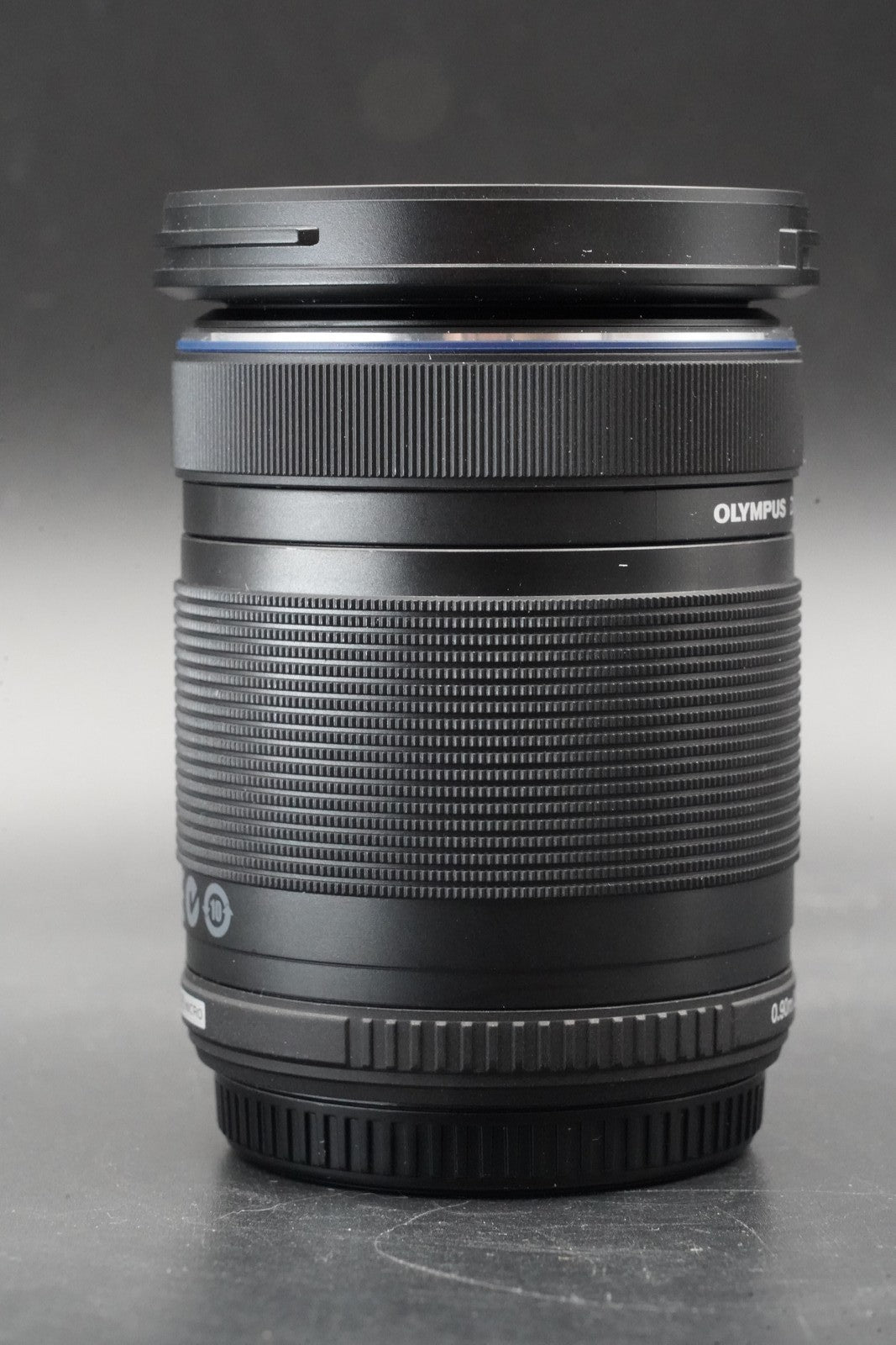 1849 cuts! Olympus OM-D E-M10 Mirrorless Camera + 14-42mm 40-150mm 10956