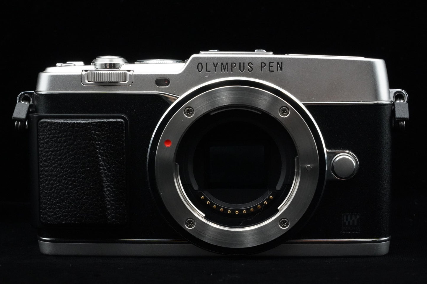 Olympus PEN E-P5 Silver Body Wifi Digital Camera Japan US Duty Paid 9837