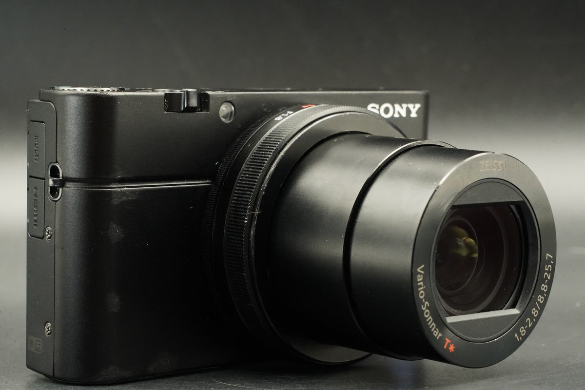 Sony Cyber-shot DSC-RX100 III M3 Point Shoot Digital Camera US STOCK #11554