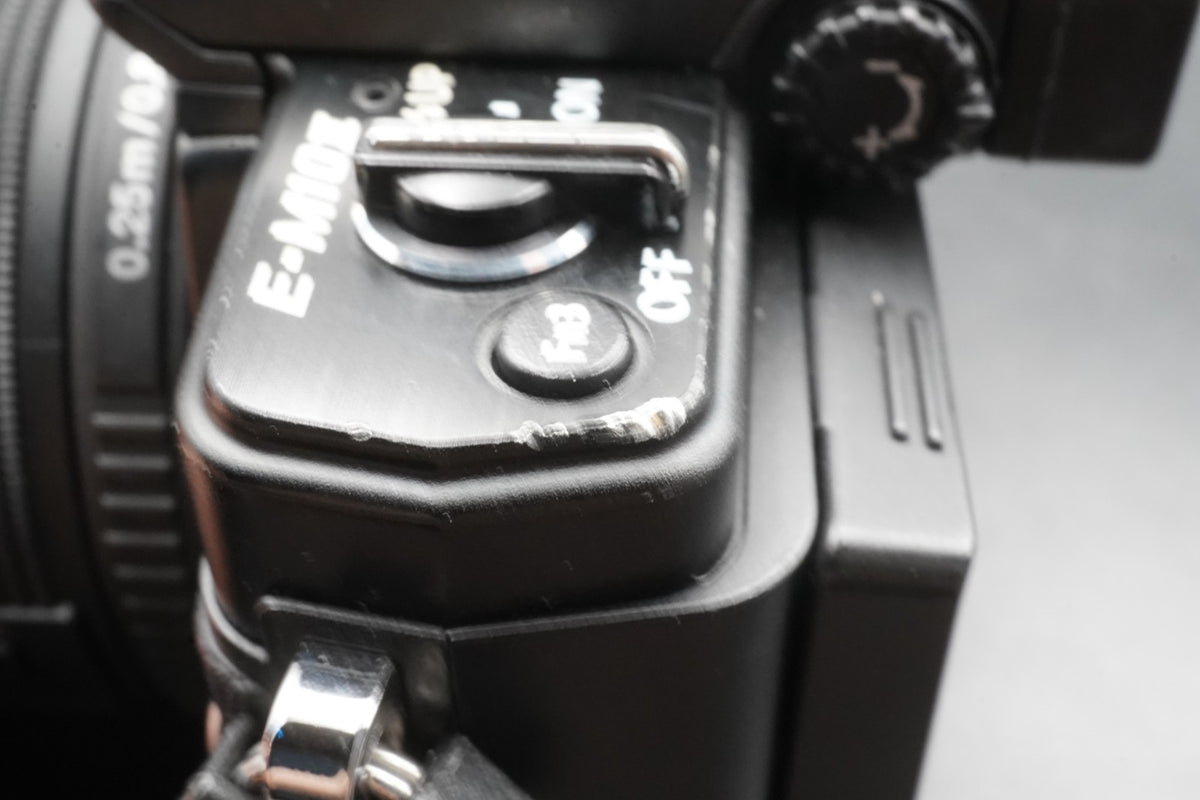 Olympus OM-D E-M10 Mark II 16.1MP Digital Camera Black w/ 2 Lens 11241-2