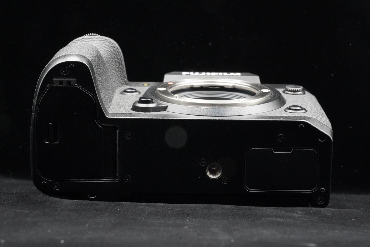 Fujifilm X-H2 Mirrorless Camera Black Shutter Count 1775 US Duty Paid #10096