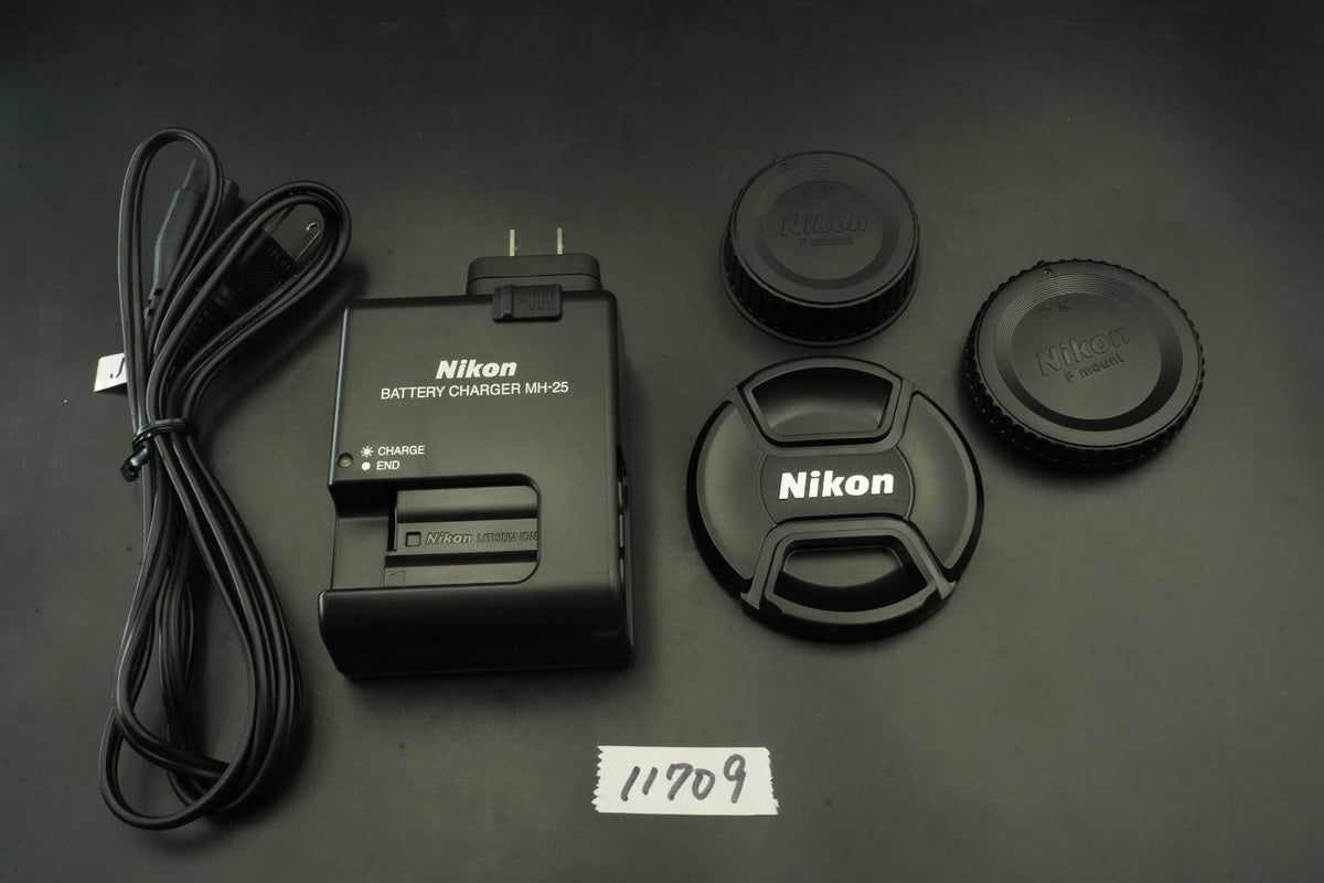 Appareil photo reflex numérique plein format Nikon D610 avec AF-S 24-85mm...