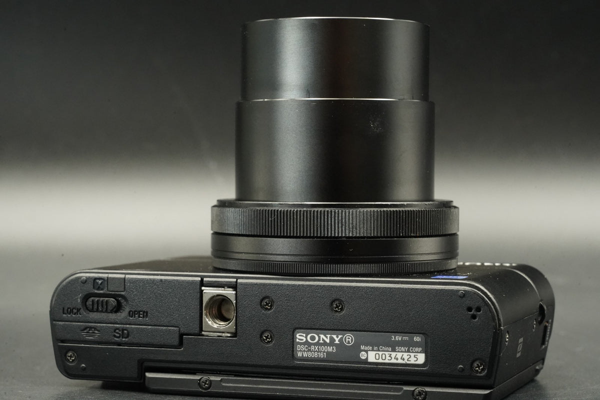 Sony Cyber-shot DSC-RX100 III M3 Point Shoot Digital Camera US STOCK #11554