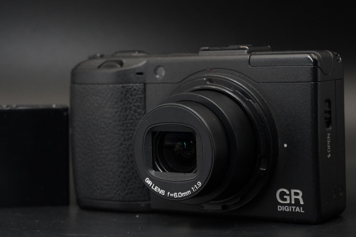 Ricoh GR Digital III 3 10.0MP Digital Camera From JAPAN US STOCK #10595