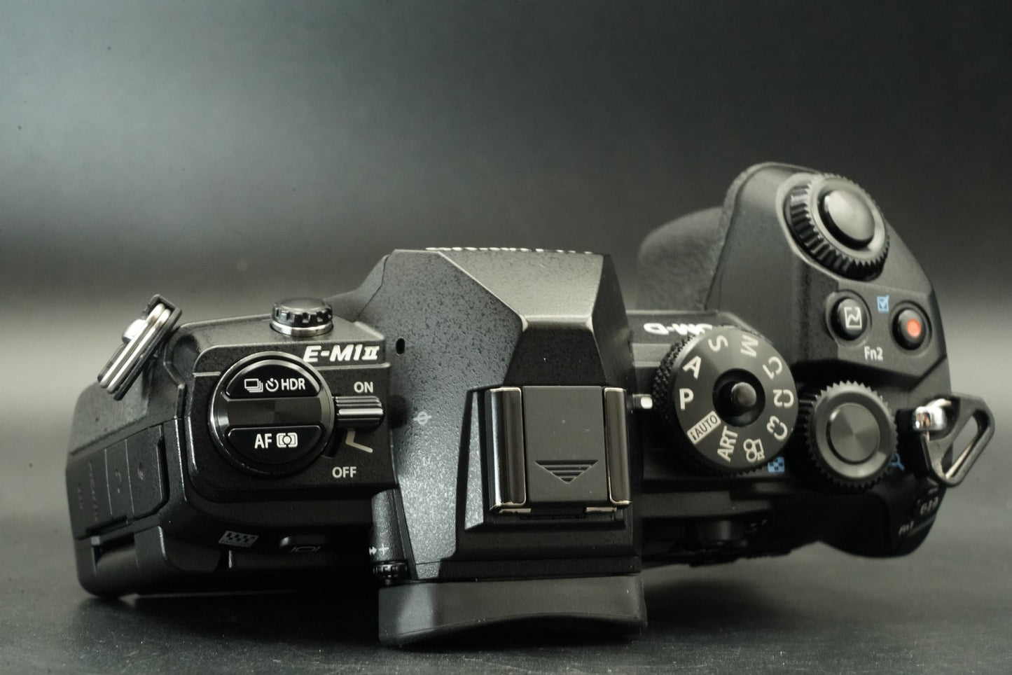 1123 cuts! Olympus OM-D E-M1 Mark II Digital Camera Black Body 11675