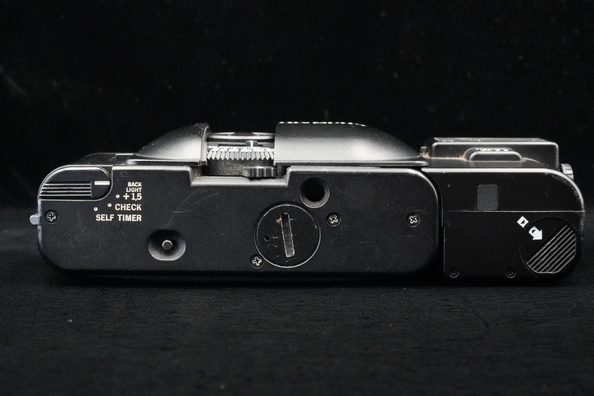 Olympus XA 35mm Rangefinder Film Camera A11 Flash [] US STOCK #9669