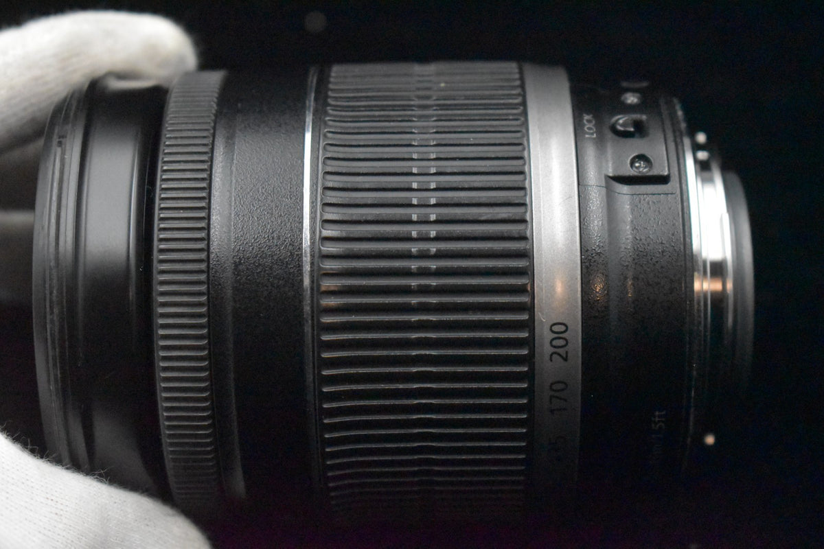 Sigma 18-200mm f/3.5-6.3 DC AF Lens for Canon EF Mount US STOCK #9162