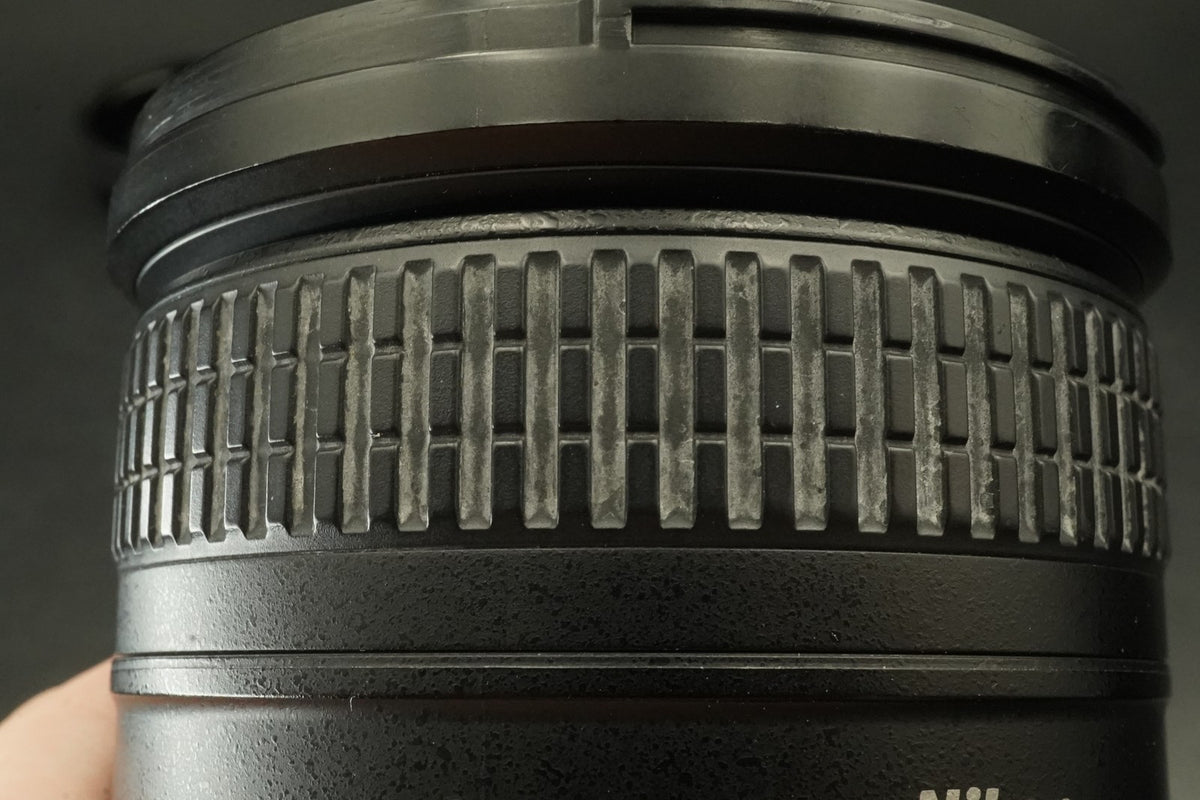 Nikon AF-S DX NIKKOR 18-200mm f/3.5-5.6 G ED VR II Lens US STOCK #12323