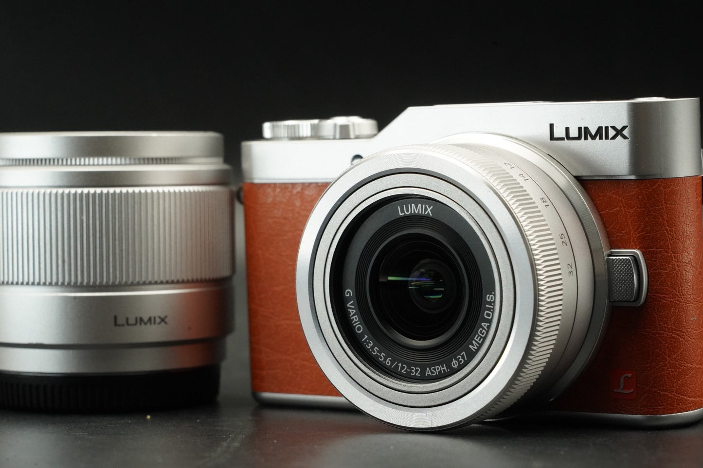 English OK!! Panasonic LUMIX DC-GF9 Orange-32 Lens +  25mm f/1.7   #11510