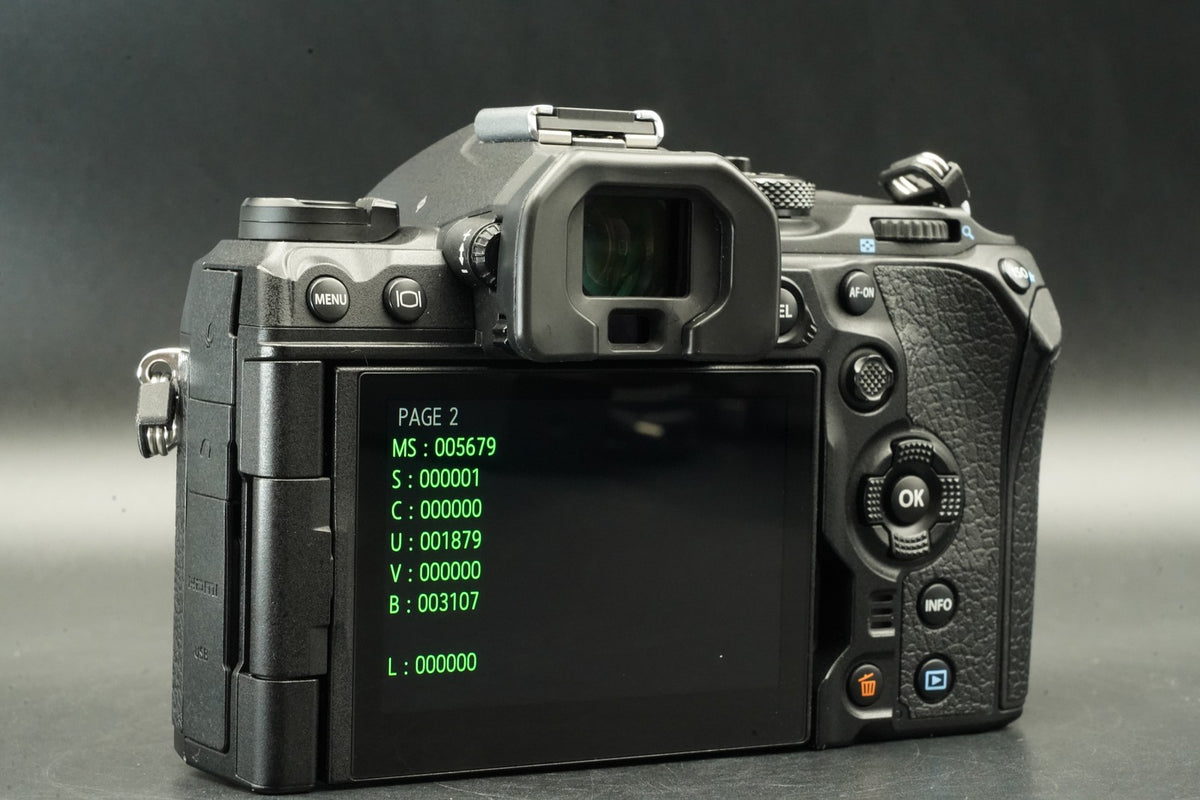 OM SYSTEM OM-1 Mark II Mirrorless Camera -5679 cuts- US STOCK #12334