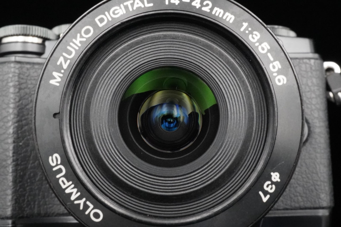 Olympus OM-D E-M10 Digital SLR Camera Black with Lens US Duty Paid 10165