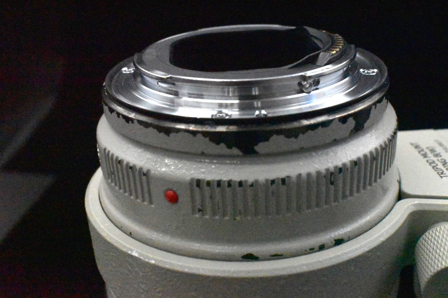 Canon EF 70-200mm F/2.8 L IS USM Telephoto Zoom AF Lens US Duty Paid 10384