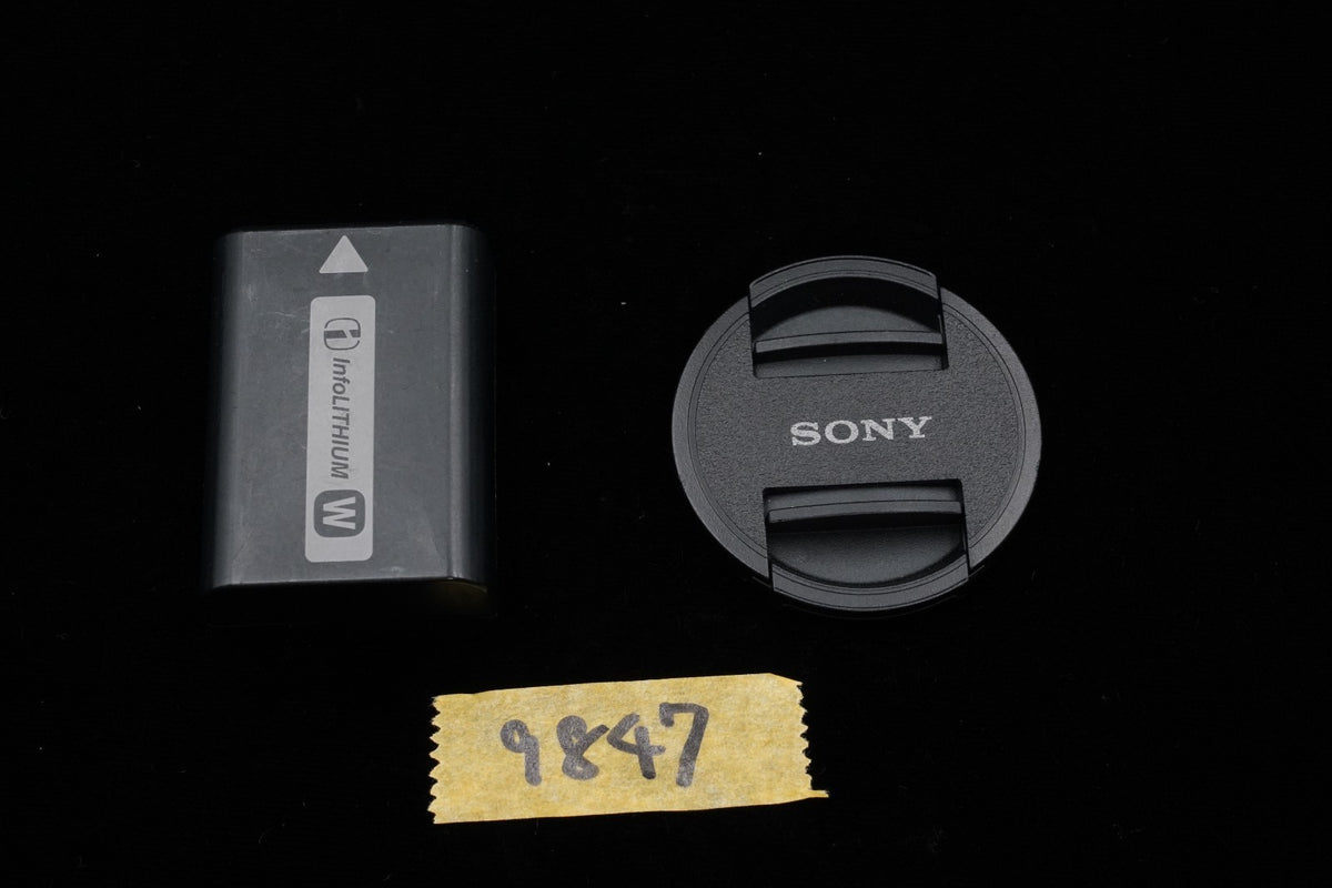 Sony α NEX-6 Digital Camera w/ 16-50mm PZ Lens ENGLISH OK! [] US STOCK #9847