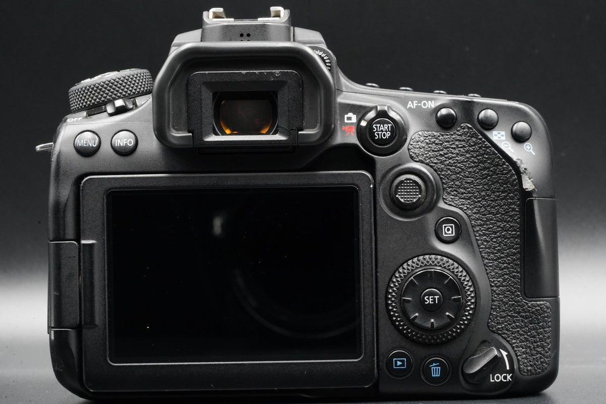 Canon EOS 90D 32.2MP Digital SLR Camera Body w/ Lens #10519