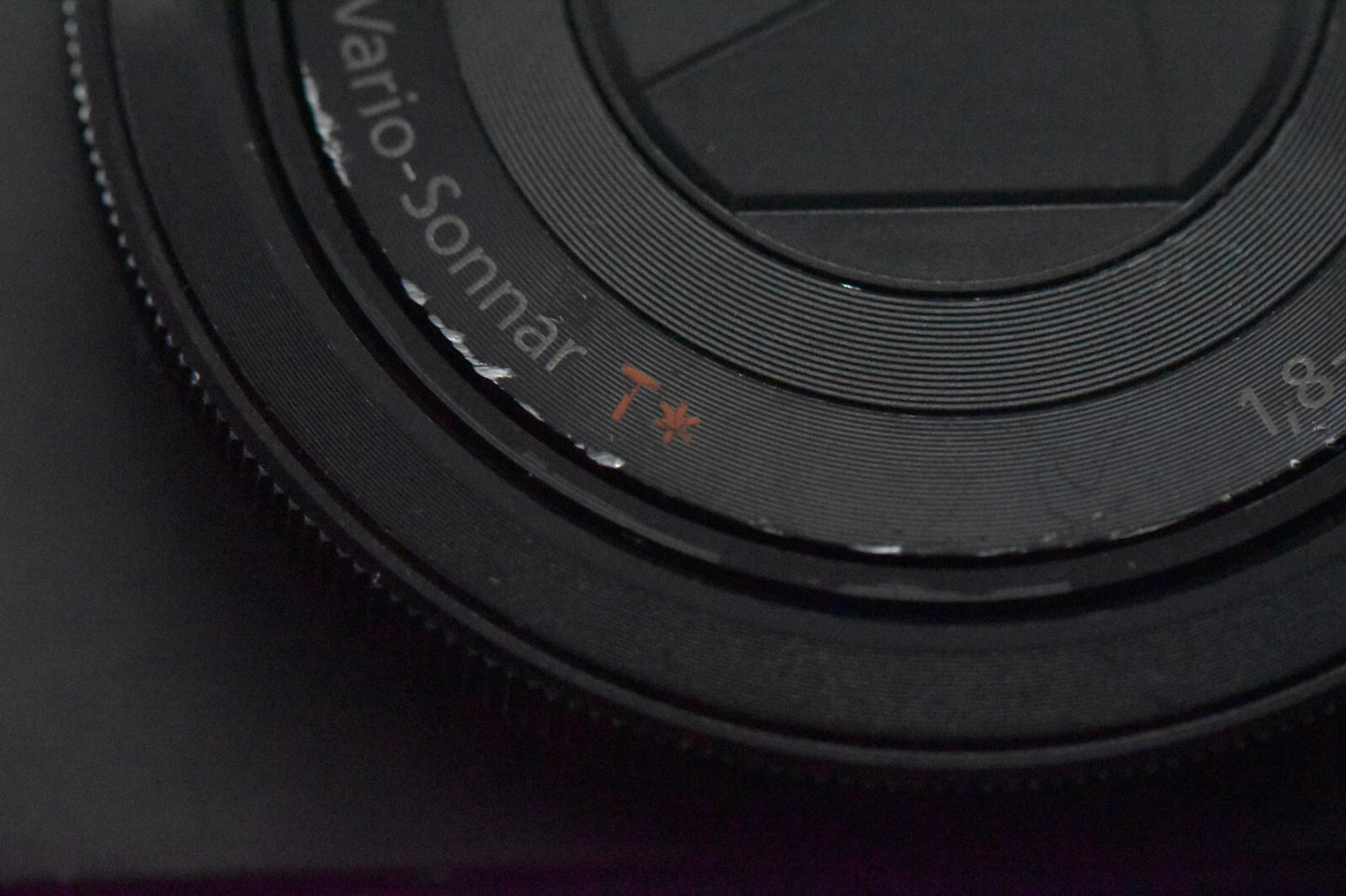 ENGLISH OK! Sony Cyber-Shot DSC-RX100 20.2MP Digital Camera R0083