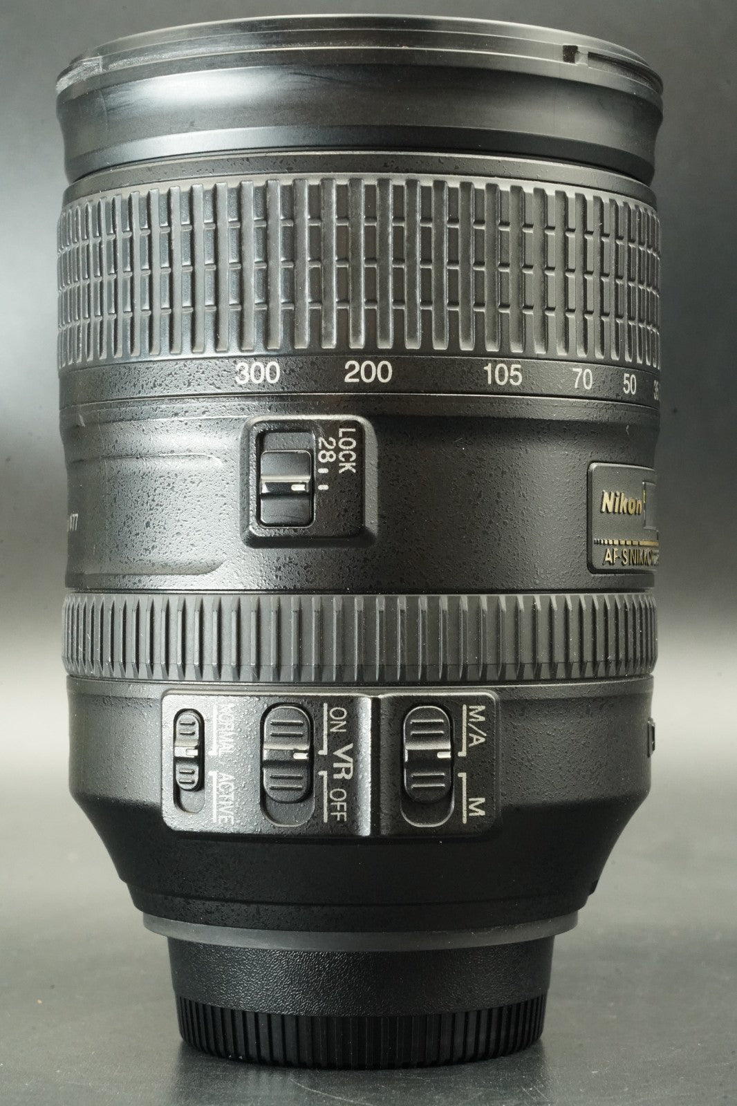 Nikon AF-S FX NIKKOR 28-300mm F/3.5-5.6G ED VR Zoom Lens #11910