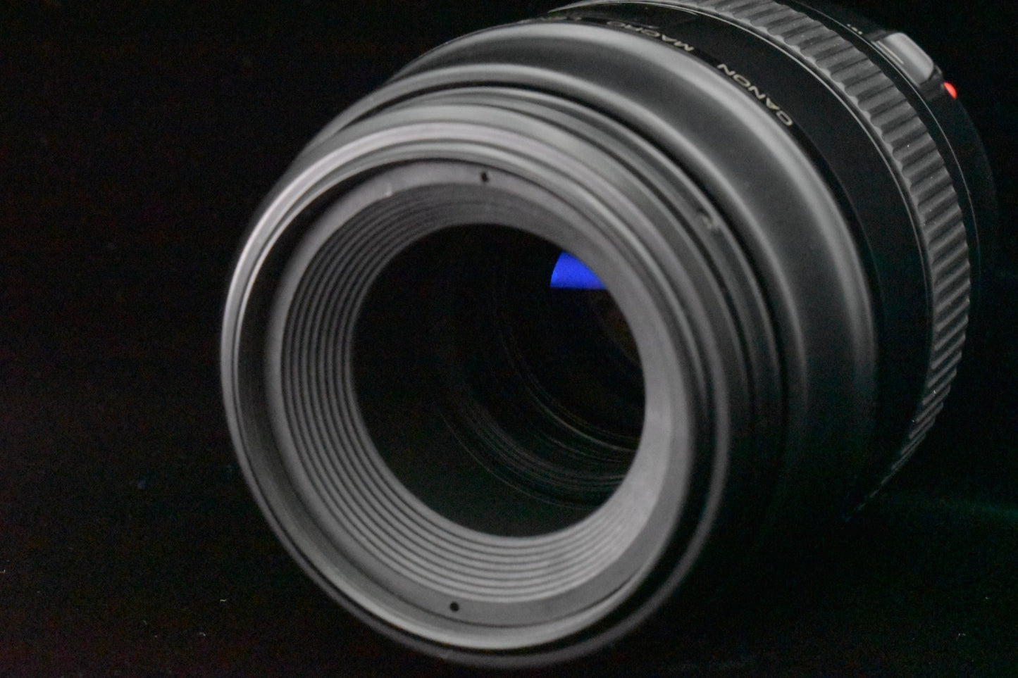 Canon EF 100mm f/2.8 Macro Portrait Prime AF Lens US Duty Paid 10634