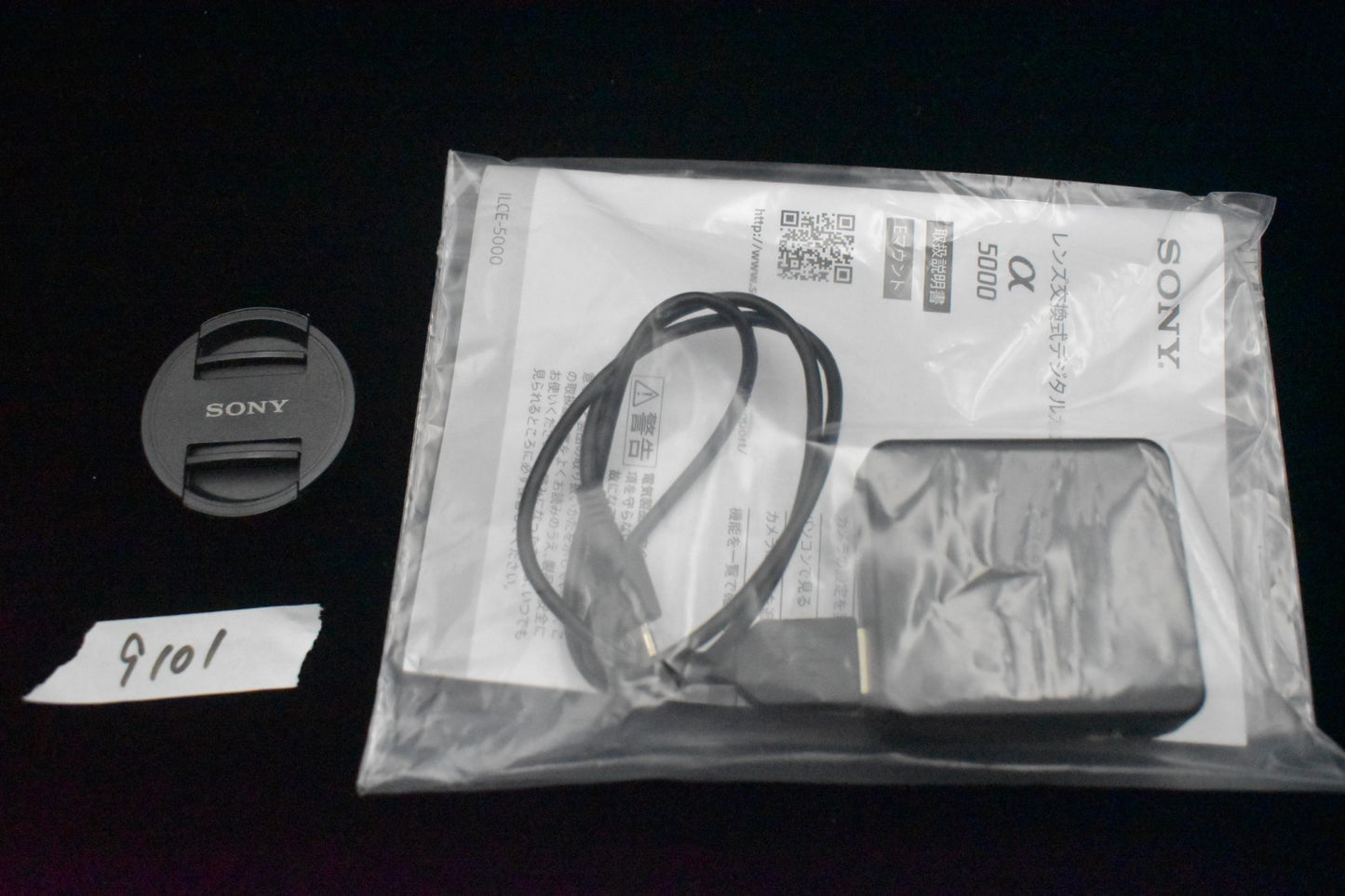 [US Duty Paid] Sony Alpha a5000 Mirrorless Digital Camera with Lens Pink 9101