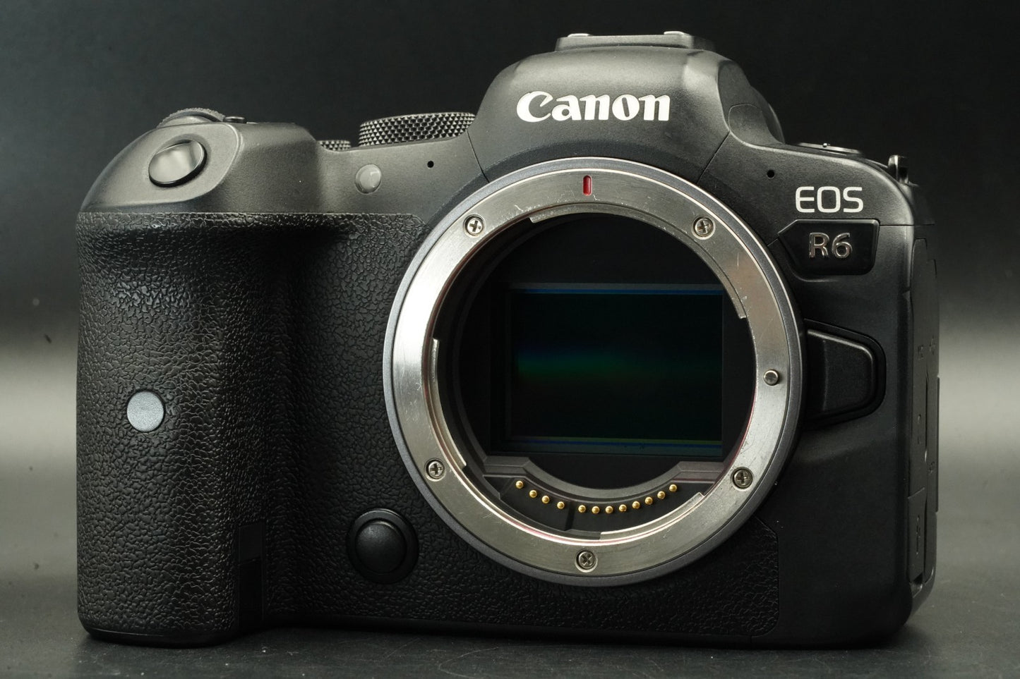2384 cuts!! Canon EOS R6 20.1MP Mirrorless Camera US DUTY PAID 11660