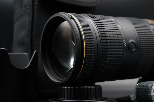 Nikon AF-S NIKKOR 70-200mm f/2.8E FL ED VR Lens JAPAN US STOCK #10509