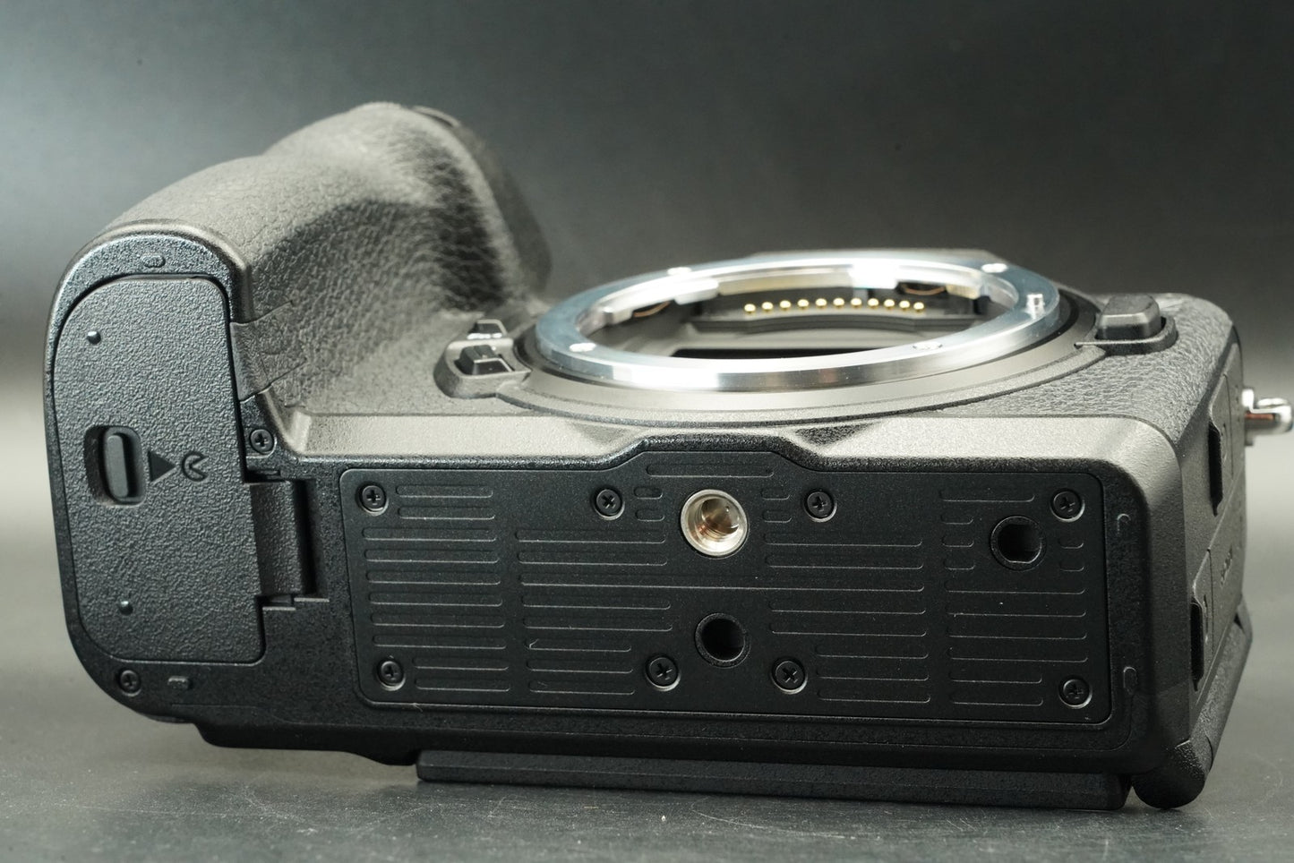 Nikon Z6 III 24.5MP Mirrorless Digital Camera Body -8039 cuts- #11872