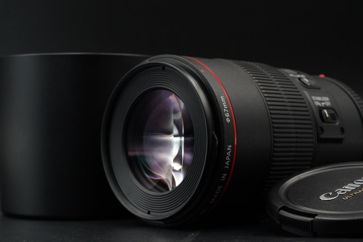 Canon EF 100mm F/2.8 L IS USM Macro Lens ALMOST UNUSED #12101