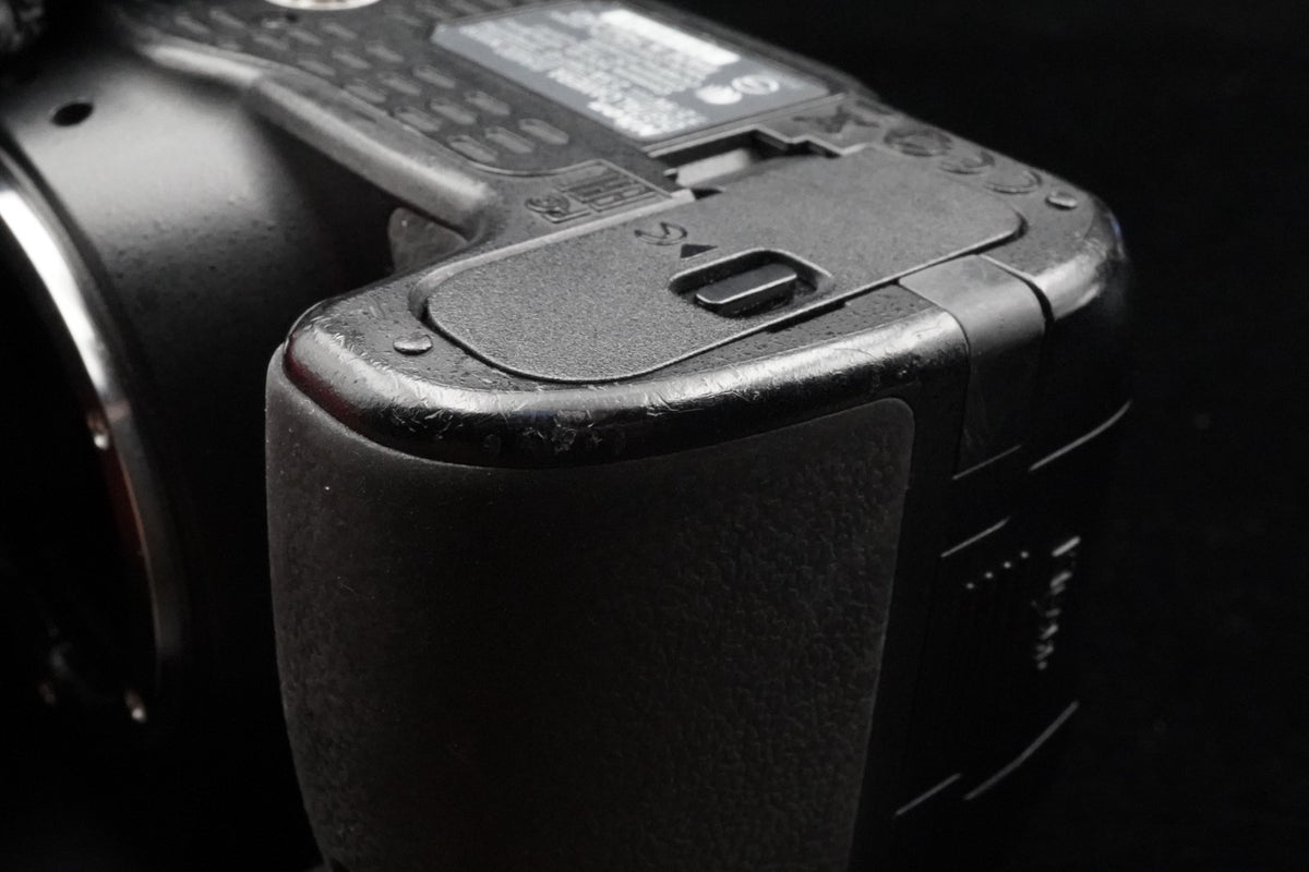 Nikon D3400 Black 24.2 MP DSLR Camera with 18-55mm Lens US STOCK