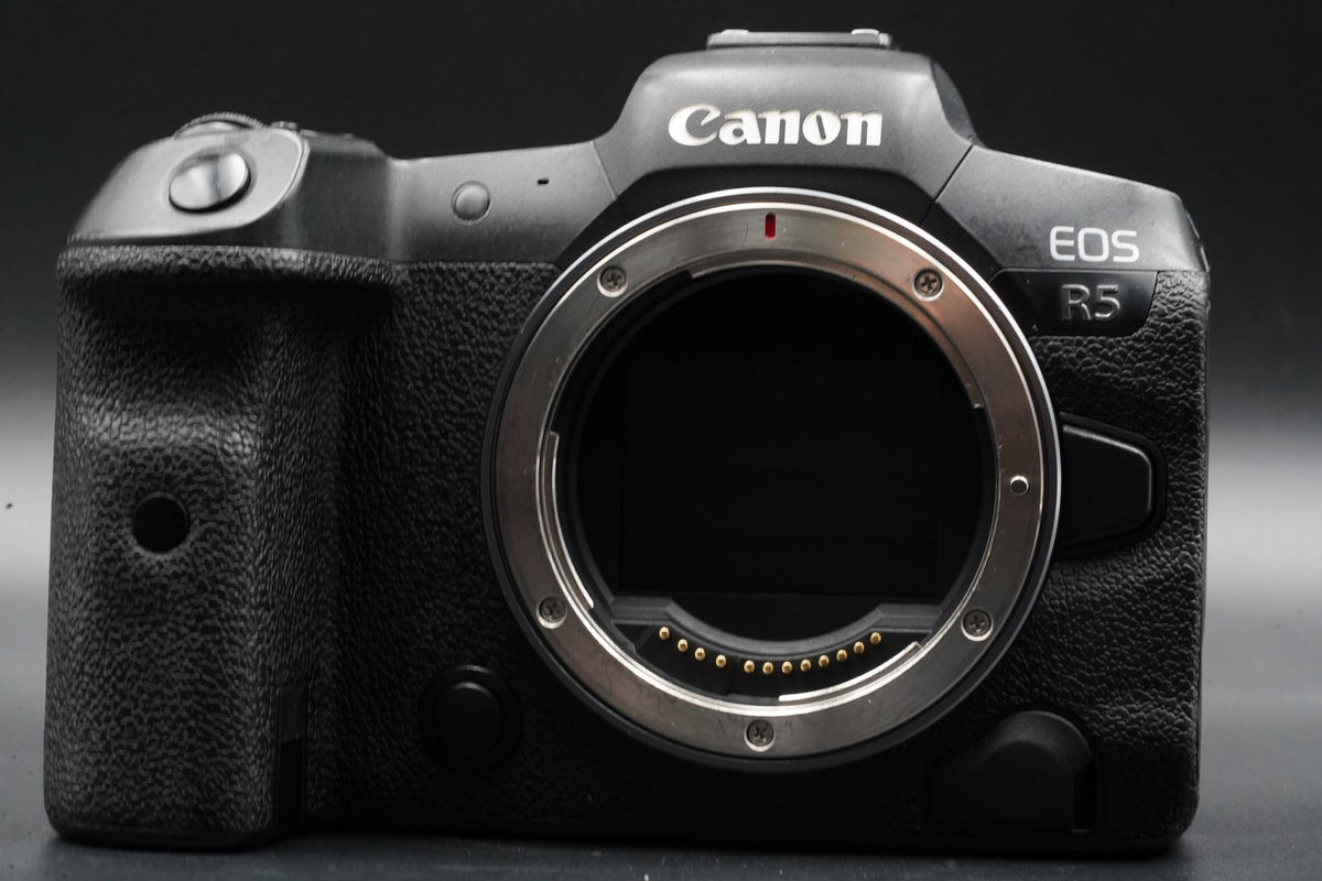 Canon EOS R5 Mirrorless Digital Camera Excellent Condition US STOCK #10629