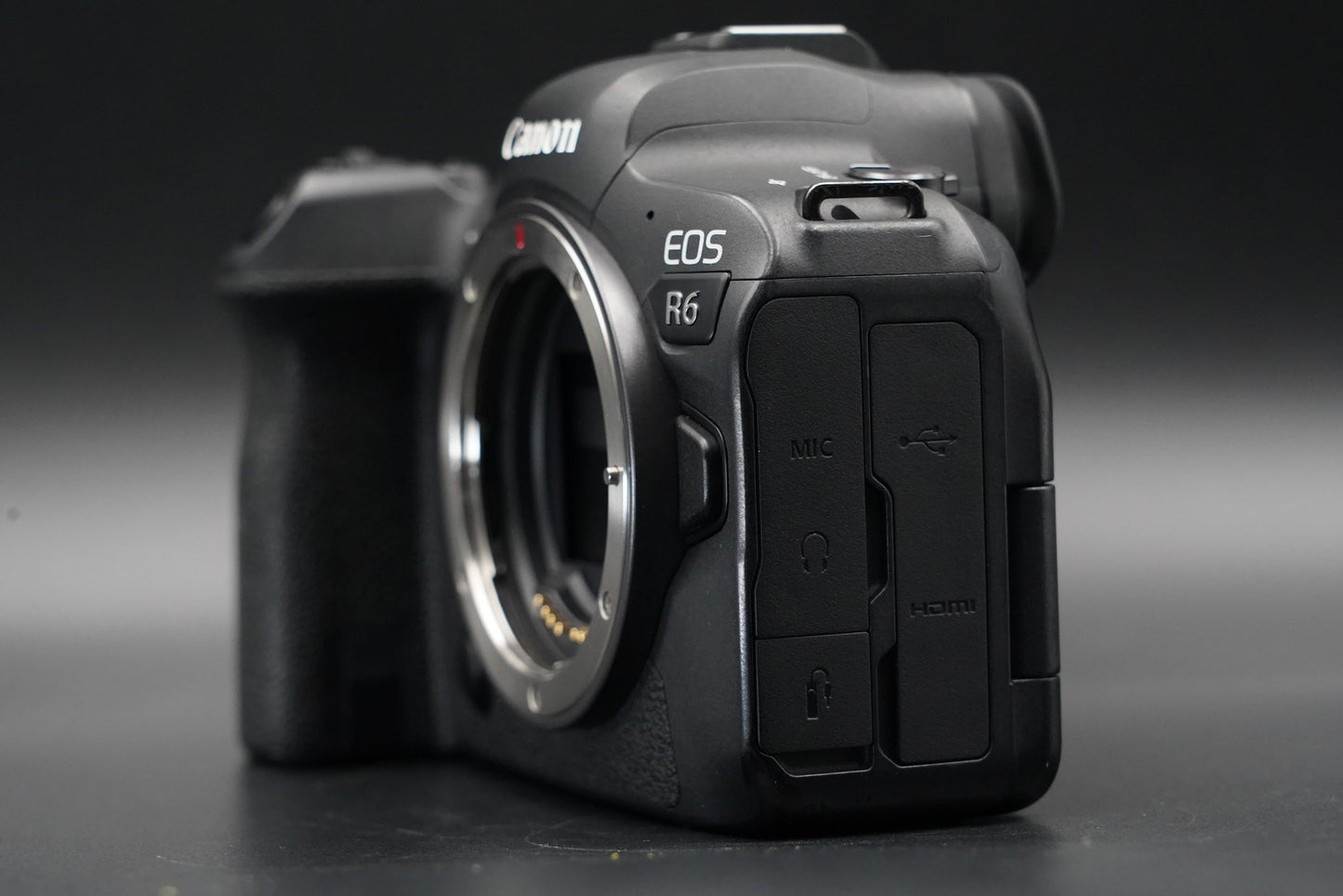 Canon EOS R6 20.1MP Mirrorless Camera US DUTY PAID 10630