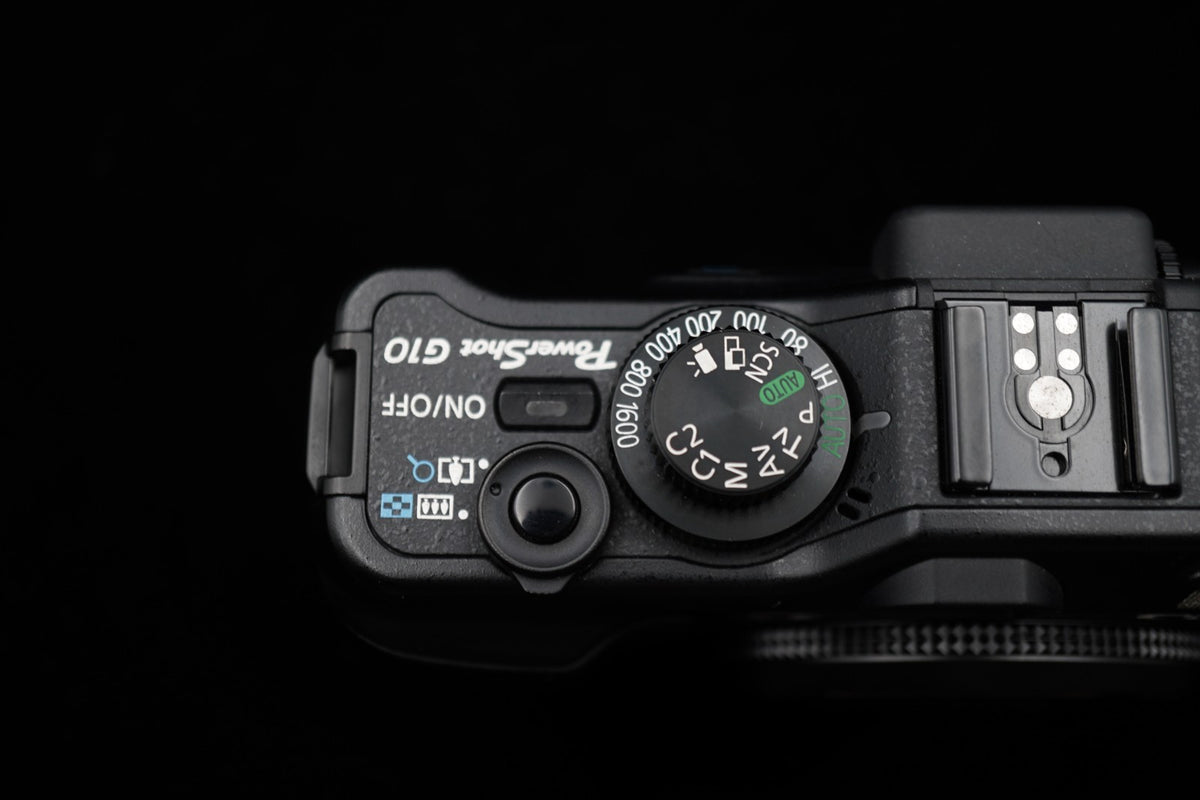Canon PowerShot G10 Point and Shoot Digital Compact Camera [] US STOCK #R0029