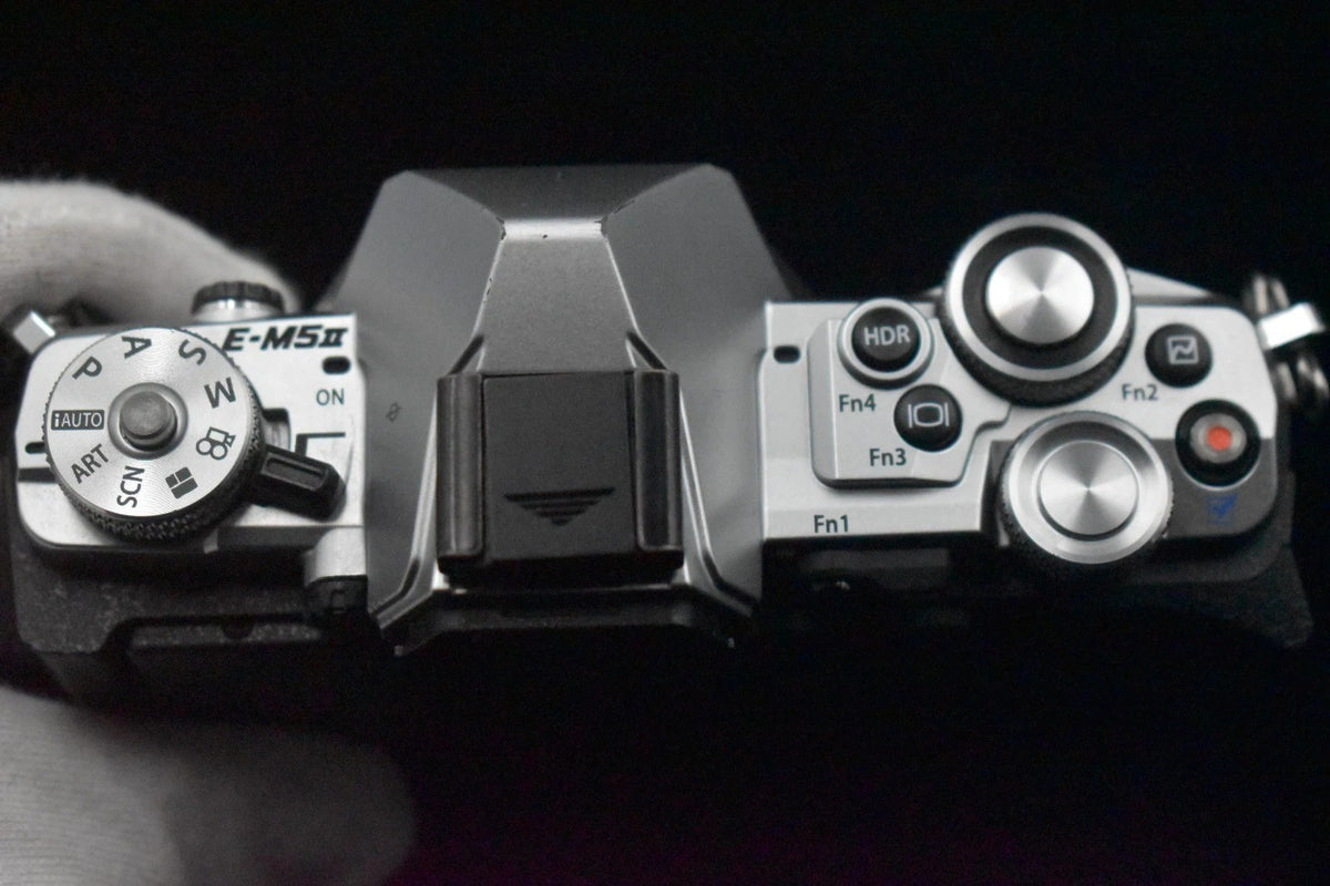 [US Duty Paid] Olympus OM-D E-M5 Mark II 16,1MP Appareil Photo Reflex...