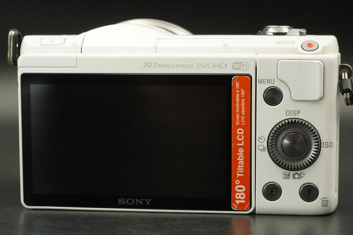 Sony a5000 Digital Camera White with 14-42mm + 55-210mm Lens -3359 cuts- #12364