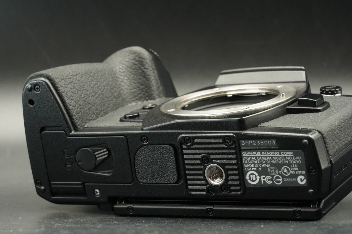Olympus OM-D E-M1 Digital Camera Black Body From JAPAN US Duty Paid 11615