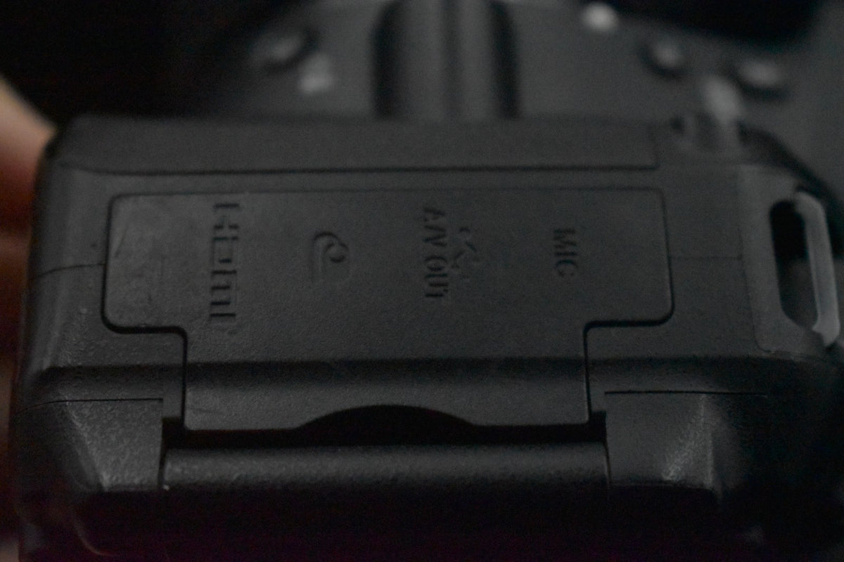 [US Duty Paid] Appareil photo numérique reflex numérique 24,2 mégapixels...
