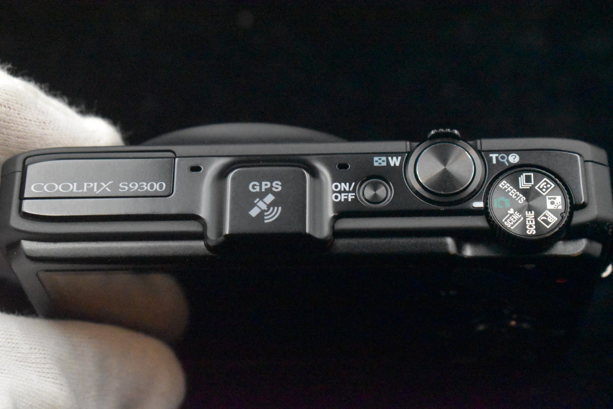[US Duty Paid] Nikon Coolpix S9300 fotocamera digitale nera 16,0 MP dagli...