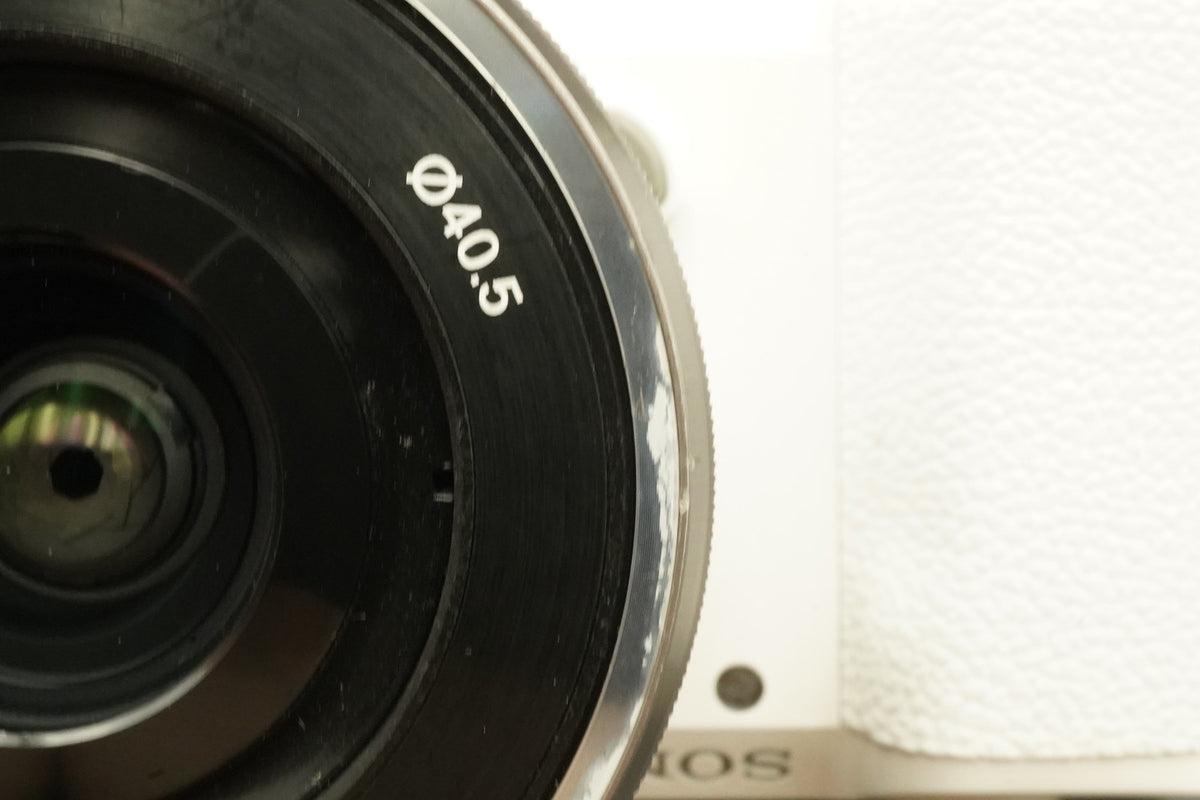 Sony a5100 Digital Camera White with 14-42mm + 55-210mm Lens -34090 cuts- #12365