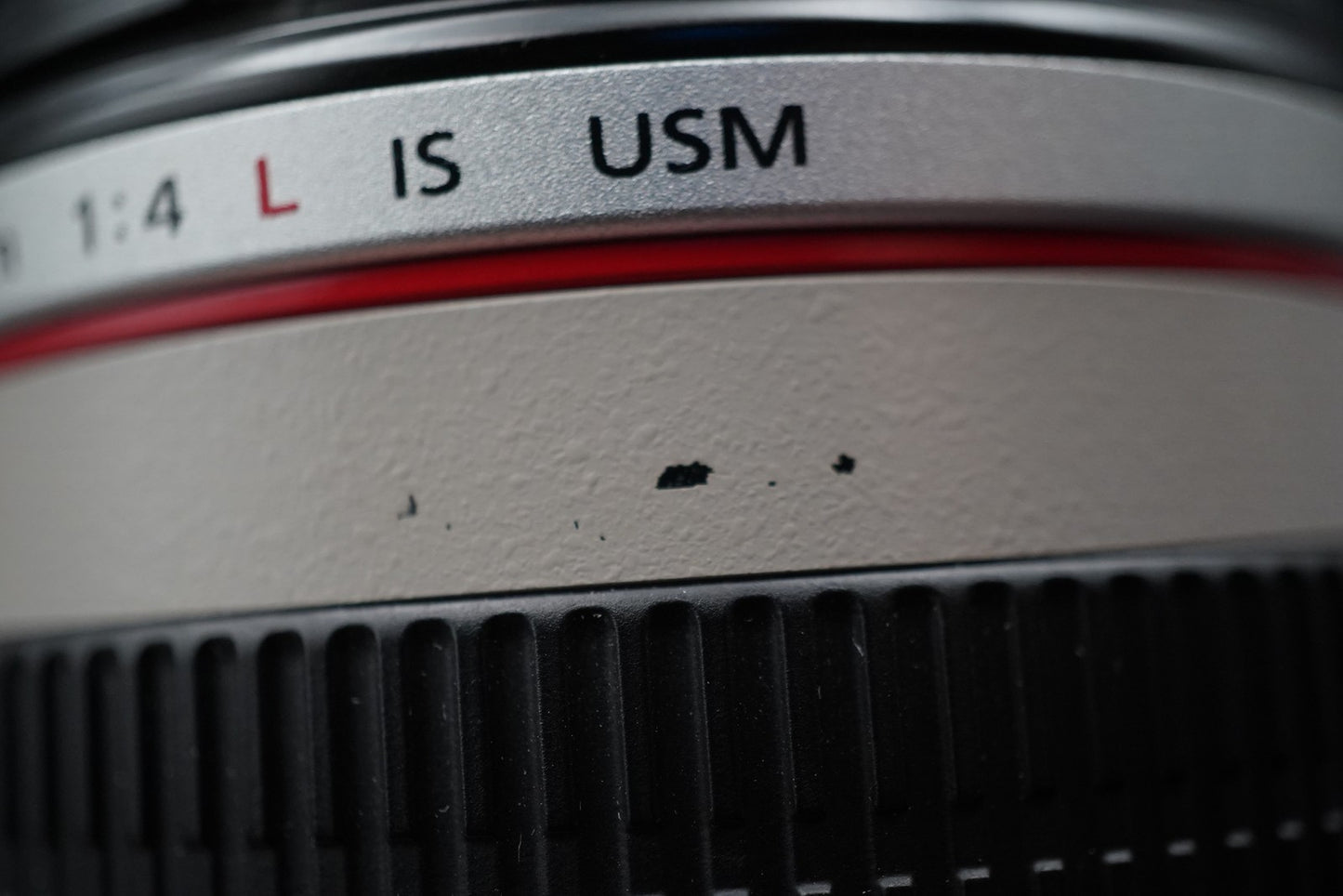 Canon EF 70-200mm F/4 L IS USM Telephoto Lens US Duty Paid 10456