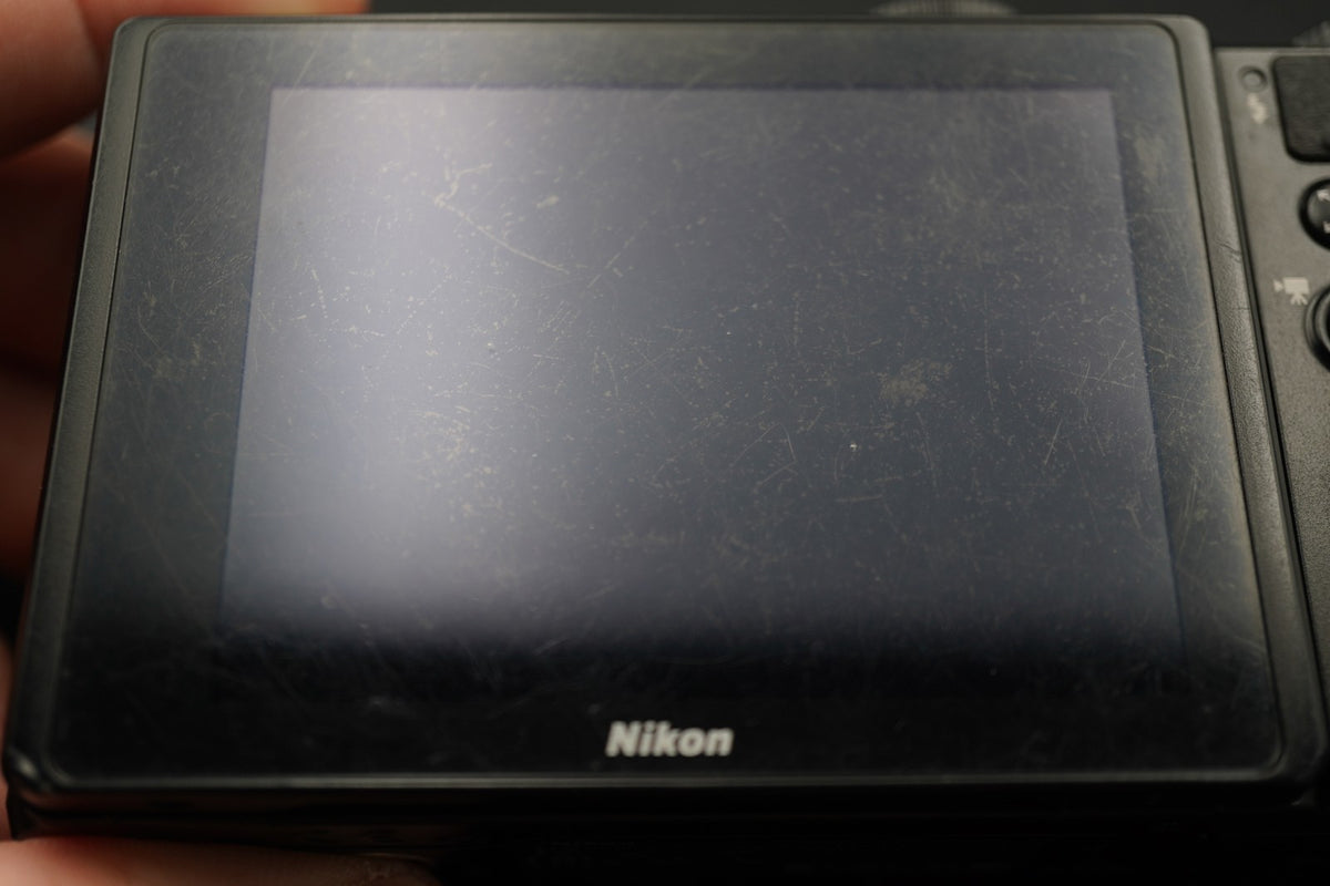 Nikon COOLPIX A900 20.3MP 35x Compact Digital Camera Black US STOCK #11065